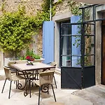 Onze & 4* Raissac-d'Aude