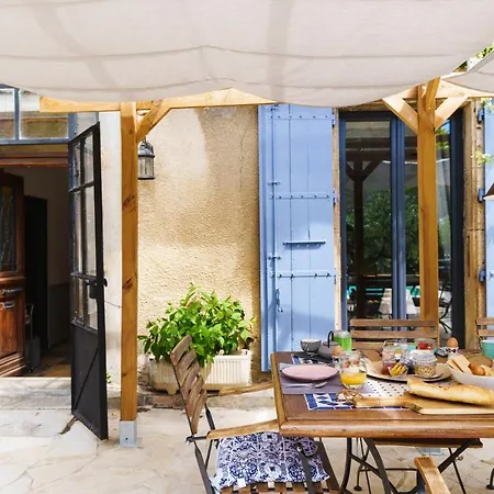 Onze & Bed and Breakfast 4*