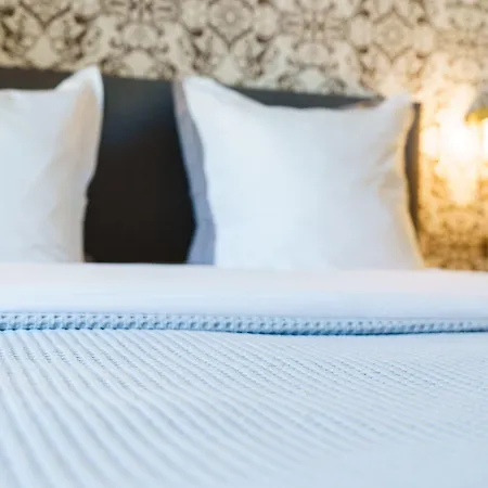 Frühstückspension Onze & Raissac-d'Aude