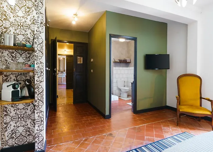 Onze & 4* Raissac-d'Aude